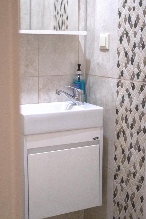 Garden Duplex With Netflix Close To Taksim,Bomonti Lägenhet Istanbul Exteriör bild