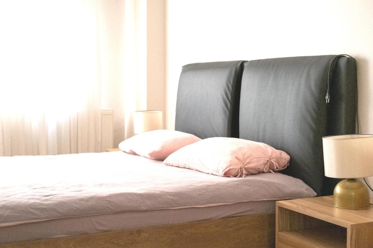 Garden Duplex With Netflix Close To Taksim,Bomonti Lägenhet Istanbul Exteriör bild